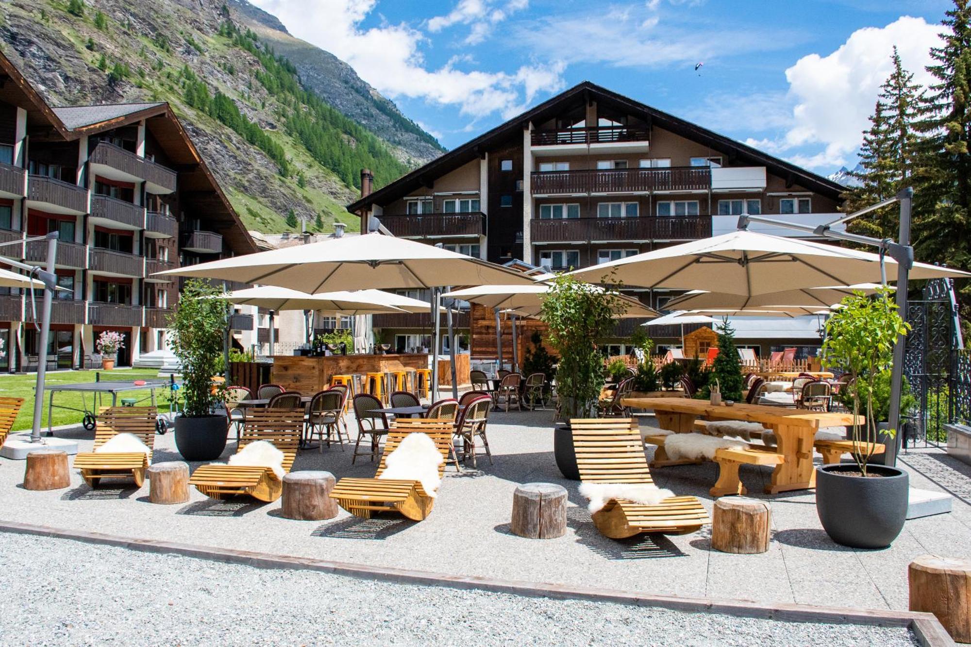 Schweizerhof Zermatt - A Small Luxury Hotel Ngoại thất bức ảnh